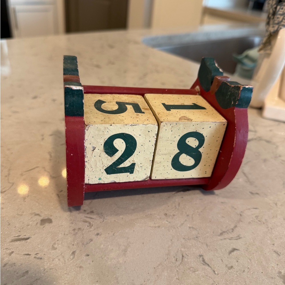 Vintage Wooden Apple Date Block  - Red, Cream, Green